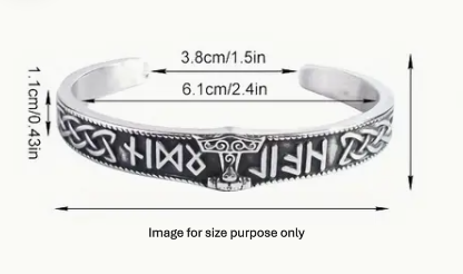 VEGVÍSIR Rune Compass Cuff – Titanium Steel Bracelet with Norse Symbolism