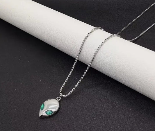 SPOCK - PUNK FUNKY ALIEN TITANIUM STEEL PENDANT NECKLACE (ADJUSTABLE SILVER CHAIN)